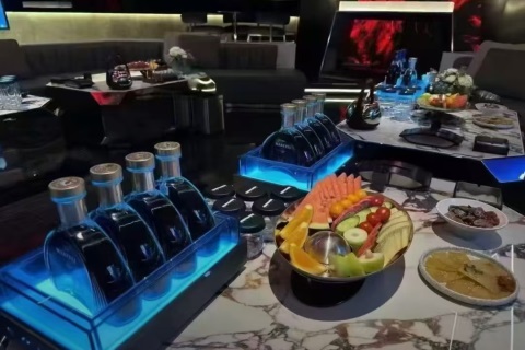 临沂夜场诚聘女营销 青春舞台自由绽放